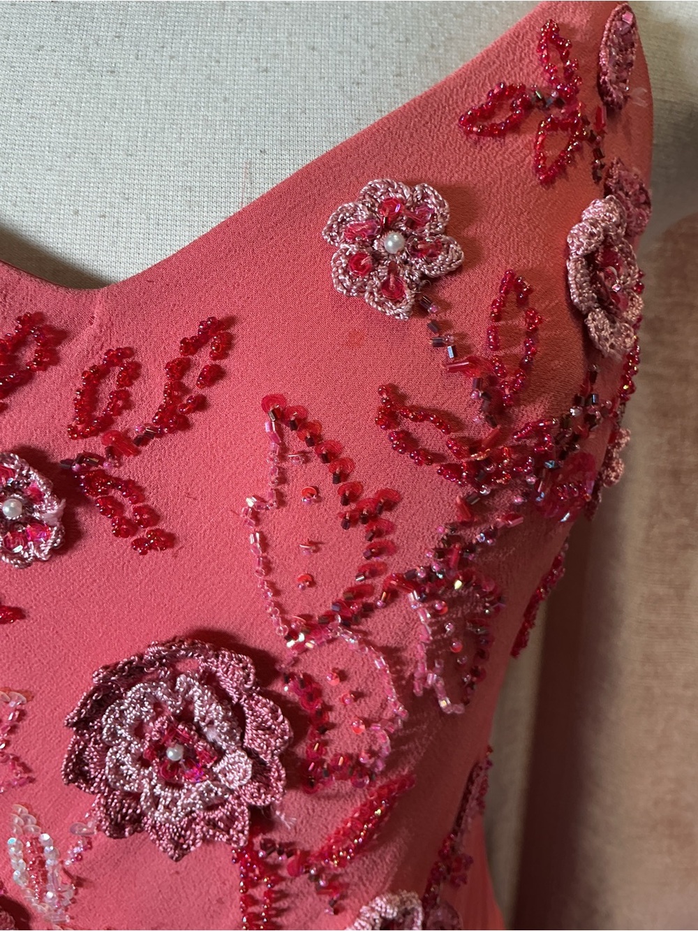Y2K Sue Wong Silk Crochet Beaded Applique Handkerchief Pink Midi Dress Size 6 - Picture 6 of 8